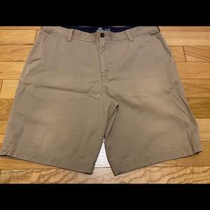 Izod men’s shorts